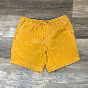 Vineyard Vines mens Yellow Corduroy Shorts